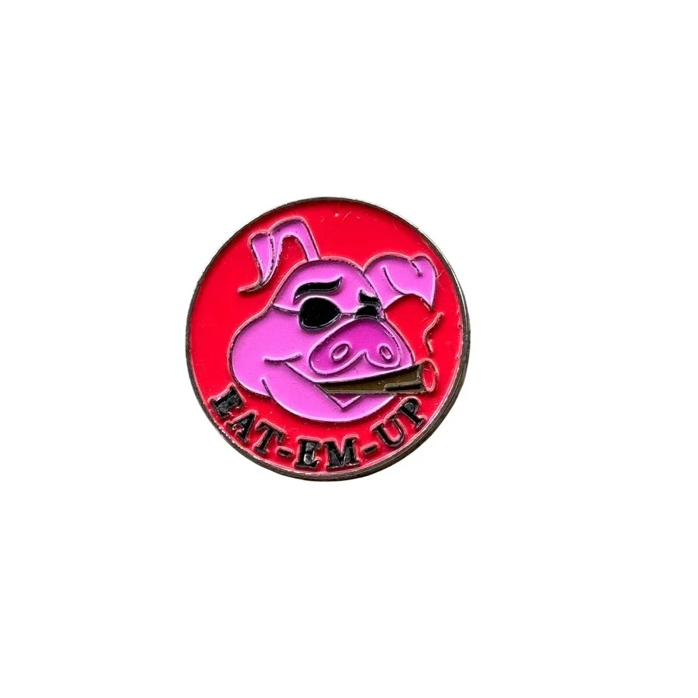 Vintage Poker‎ Pig Eat-Em-Up Enamel coin Pink Pig Sunglasses Cigar Red coin
